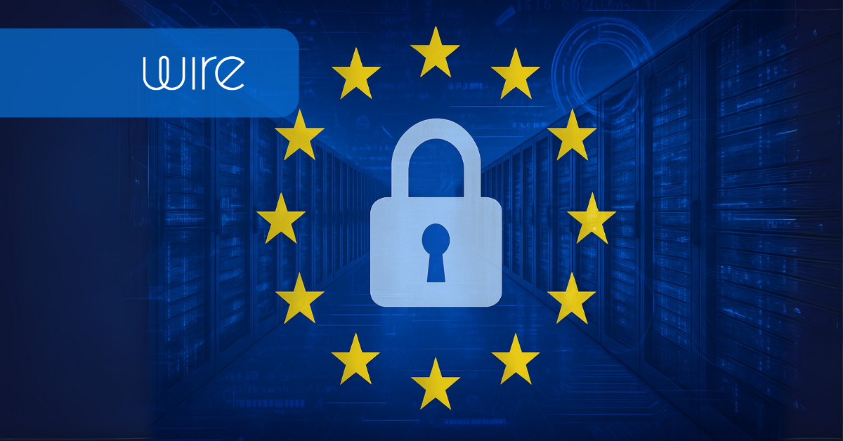 Drapeau de l'Union européenne superposé à un centre de données avec une icône de cadenas blanc, symbolisant la souveraineté de l'UE en matière de données, la sécurité de l'informatique en nuage et la protection de la vie privée numérique.